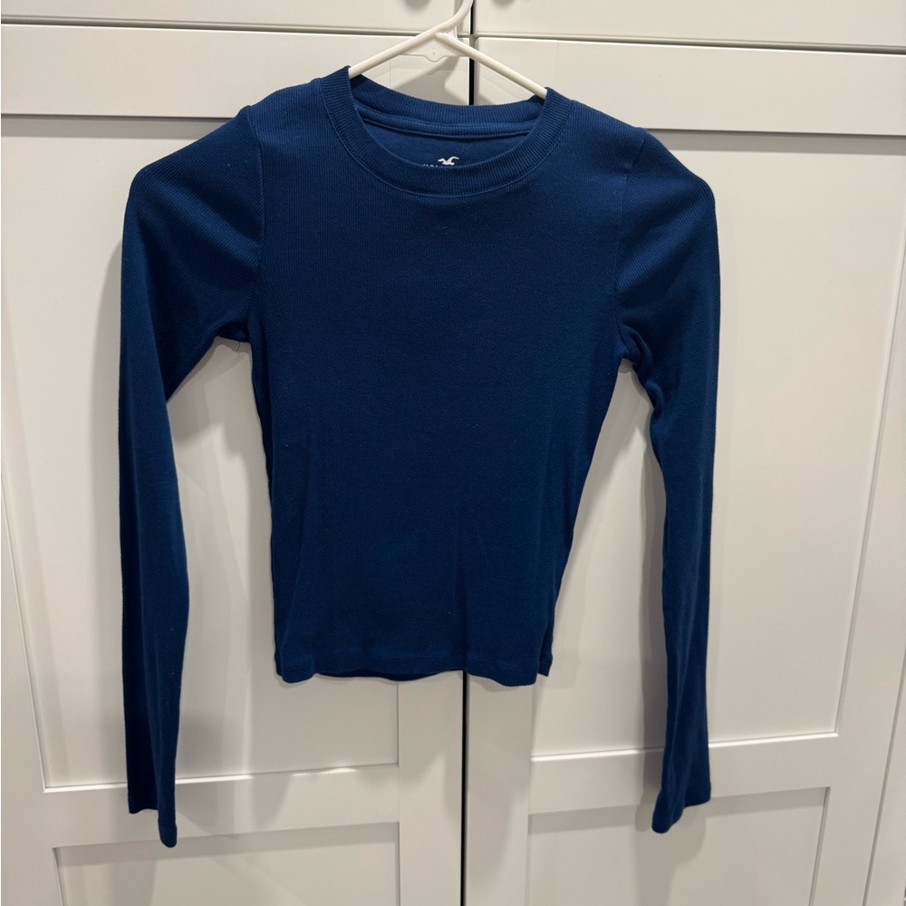 Hollister Baby Tee size XS
